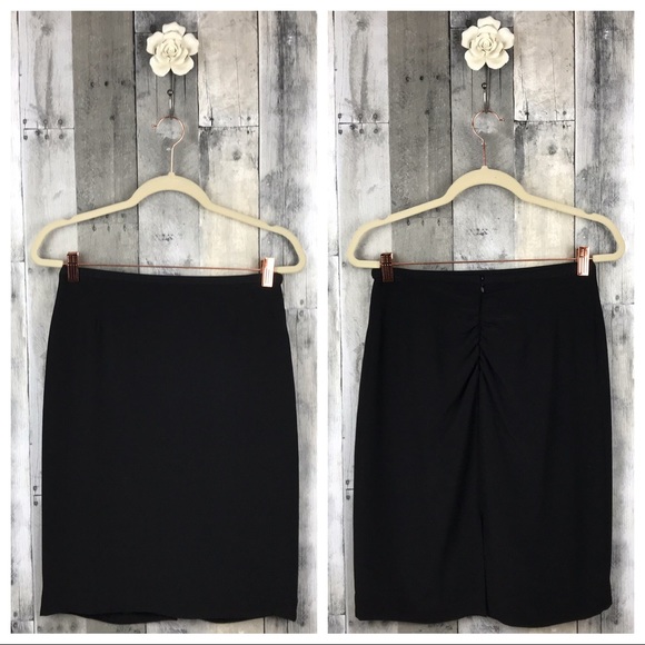 Armani Collezioni Black Ruched Back Skirt Sz 8 EUC - Picture 2 of 8